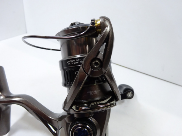 17コンプレックスCI4+ C2500S F4 HG